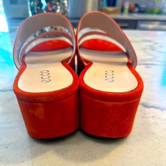 Ecco Suede Platform Sandals slide on size US9 EU 40 - Picture 5 of 7